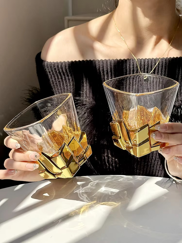 Wine Beer Whiskey - Creative Light Luxury Space Gold Ice